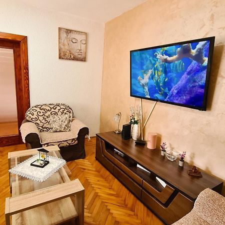 Boka Apartment Kotor Exteriör bild