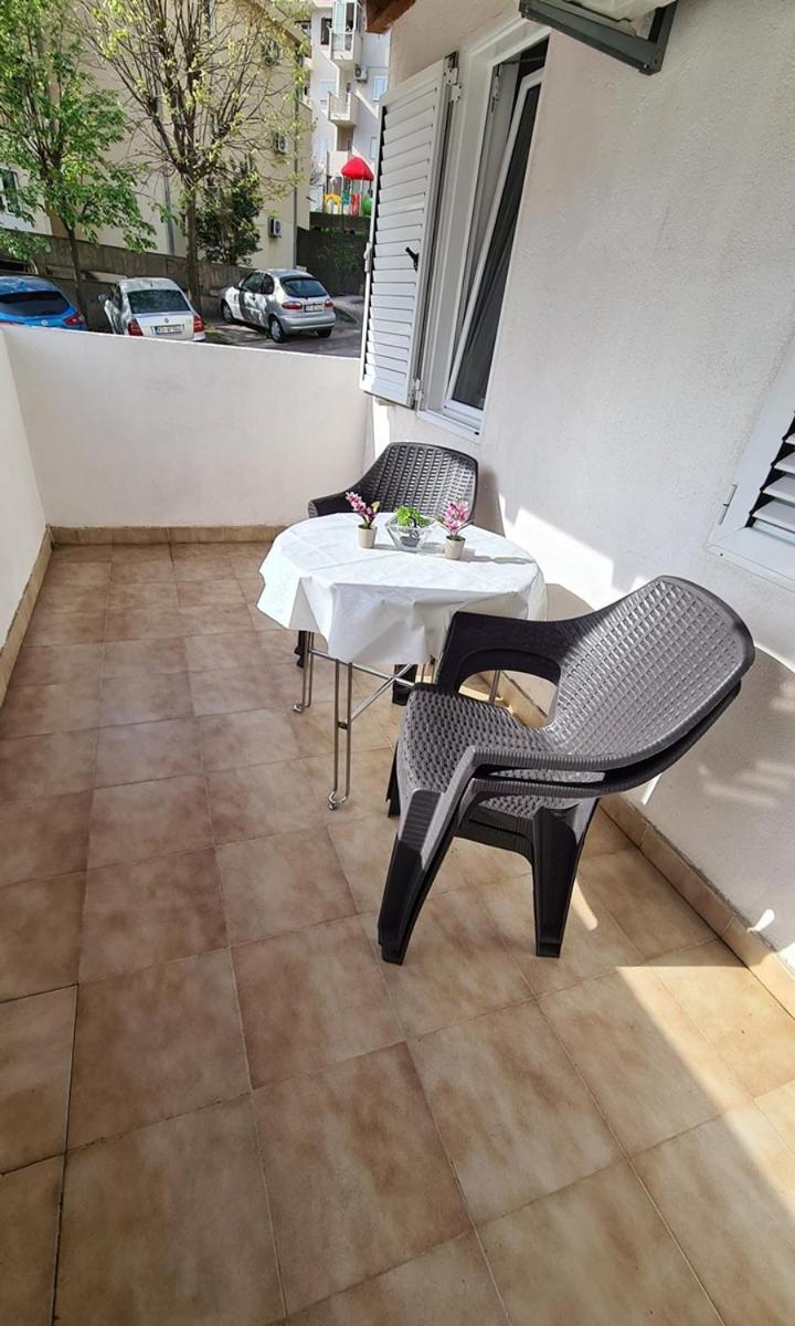Boka Apartment Kotor Exteriör bild
